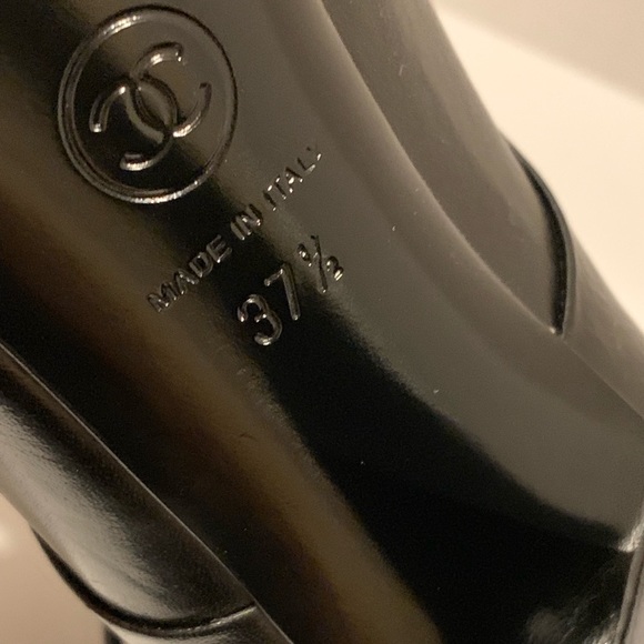 CHANEL lace-up platform black leather booties 37.5 - Picture 8 of 8